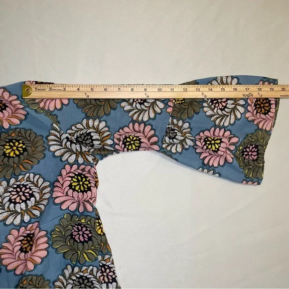 Ann Taylor Women's Top, size S, Split‎ Neck, Blue Floral, Softened Collection - Picture 14 of 14